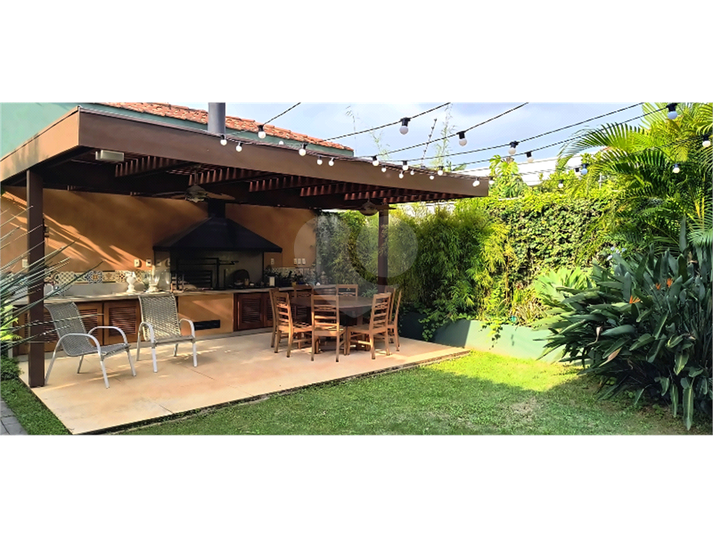 Foto REO1062554