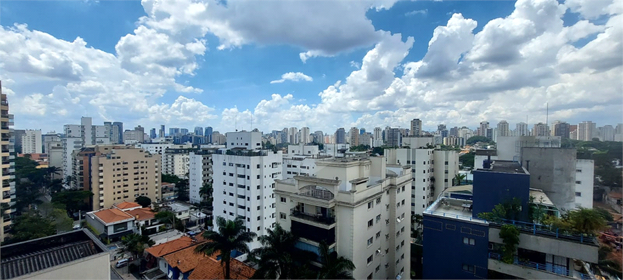 Foto REO1062584