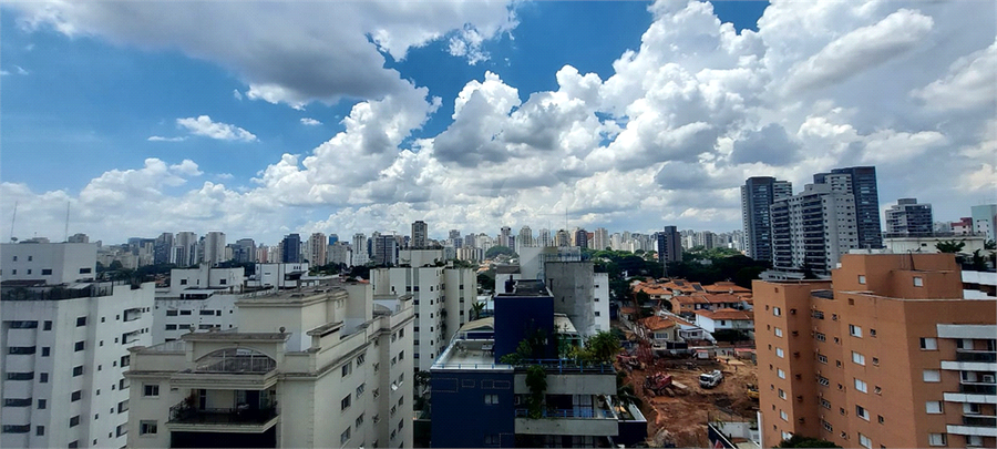 Foto REO1062584