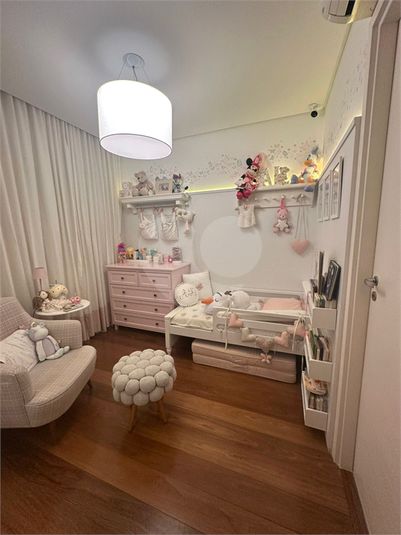 Foto REO1062604