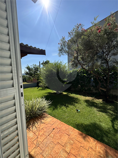 Foto REO1062626