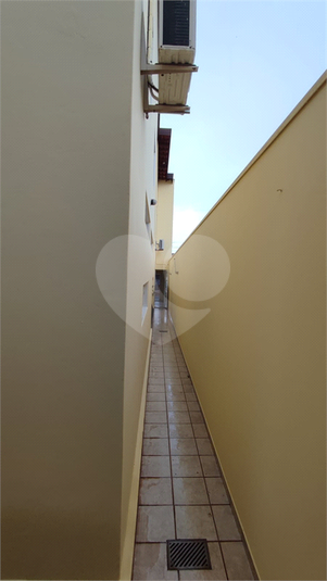 Foto REO1062635