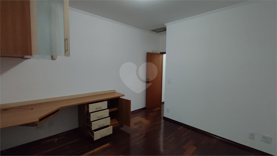Foto REO1062635