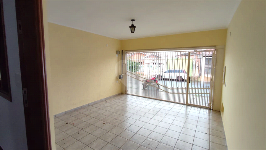 Foto REO1062635