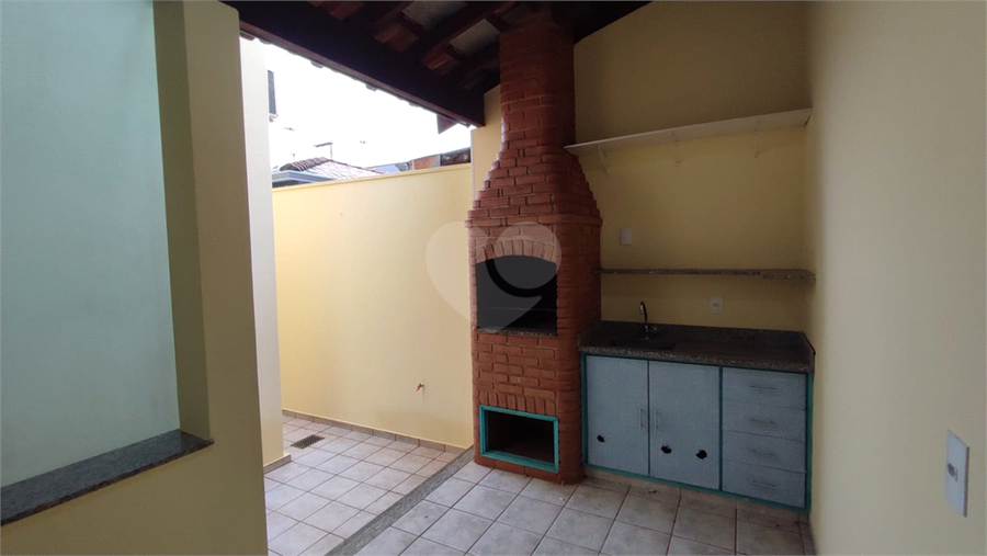 Foto REO1062635