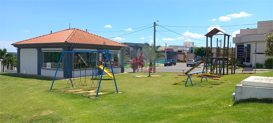 Foto REO1062640