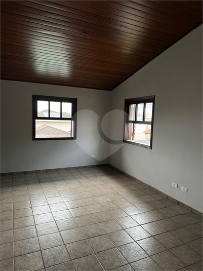 Foto REO1062650