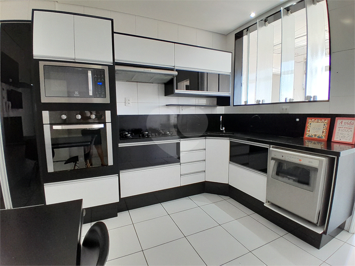 Venda Apartamento Santos Pompéia REO1062699 30