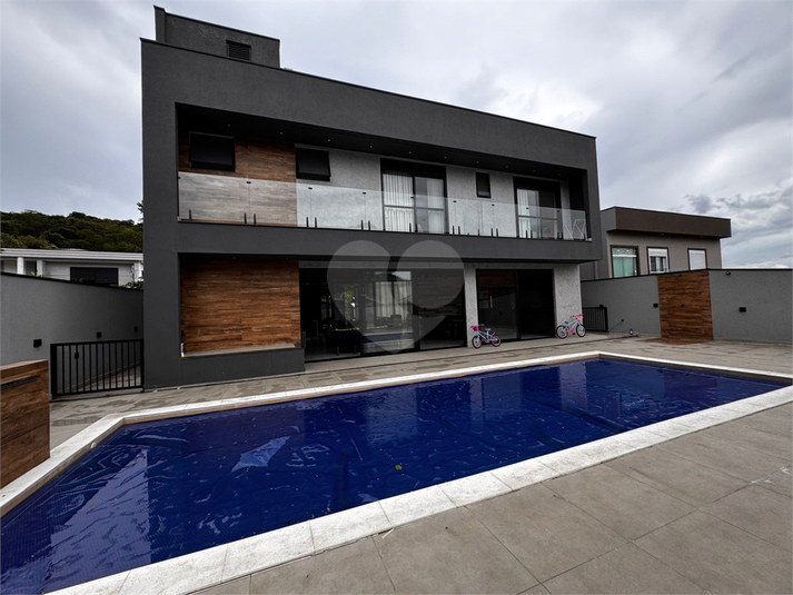 Foto REO1062807