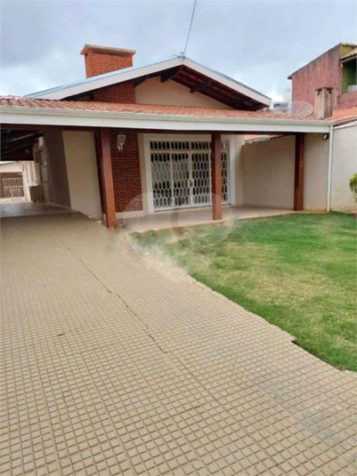 Foto REO1062851