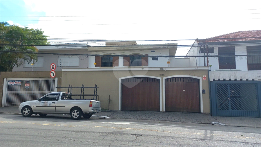 Foto REO1062900
