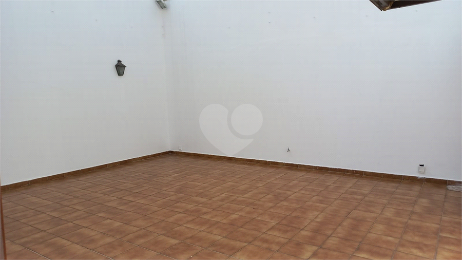 Foto REO1062900