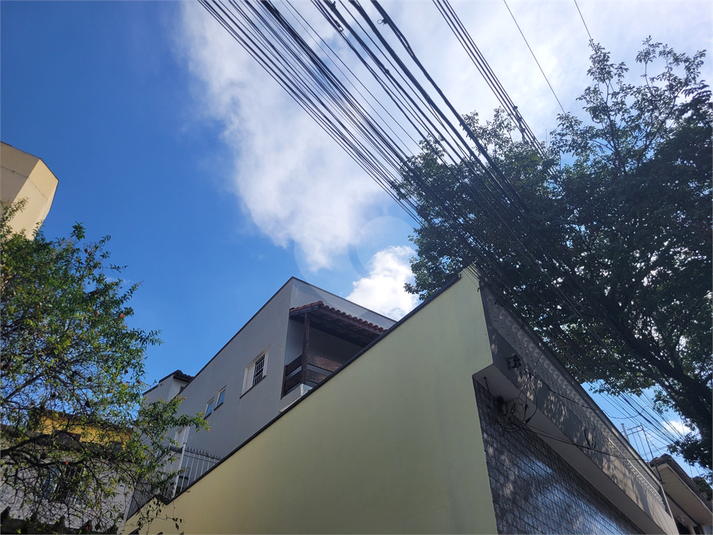 Foto REO1062955