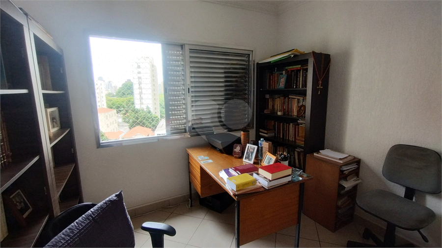 Foto REO1063015
