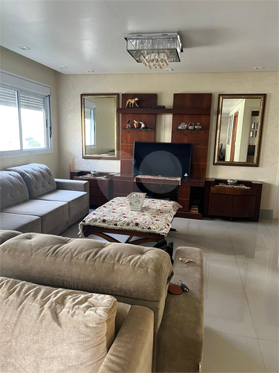 Foto REO1063106