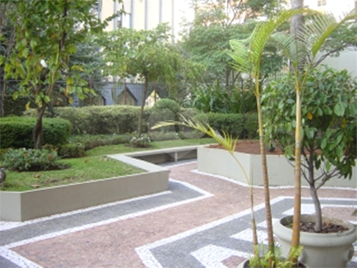 Foto REO1063157