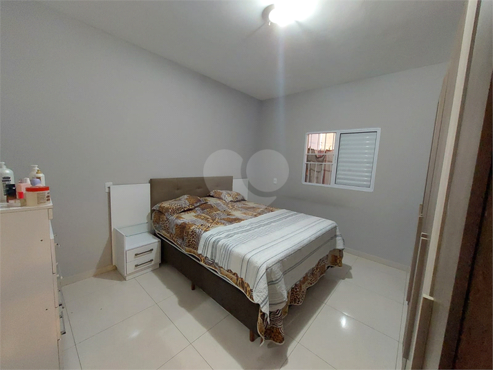Foto REO1063187