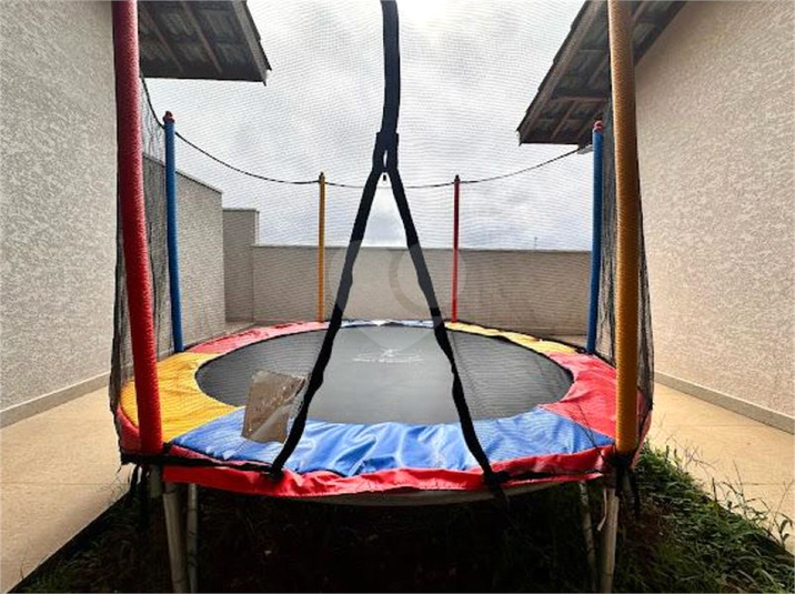 Foto REO1063188