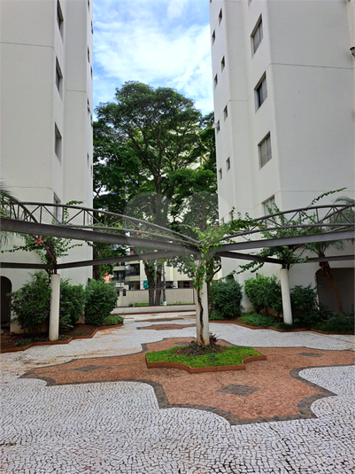 Venda Apartamento São Paulo Lapa REO1063295 22