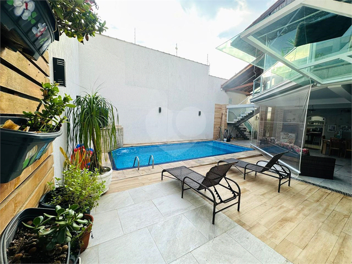 Foto REO1063745