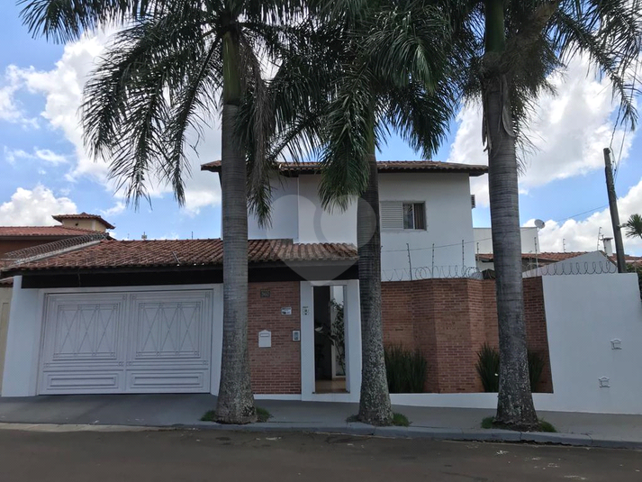 Foto REO1063766