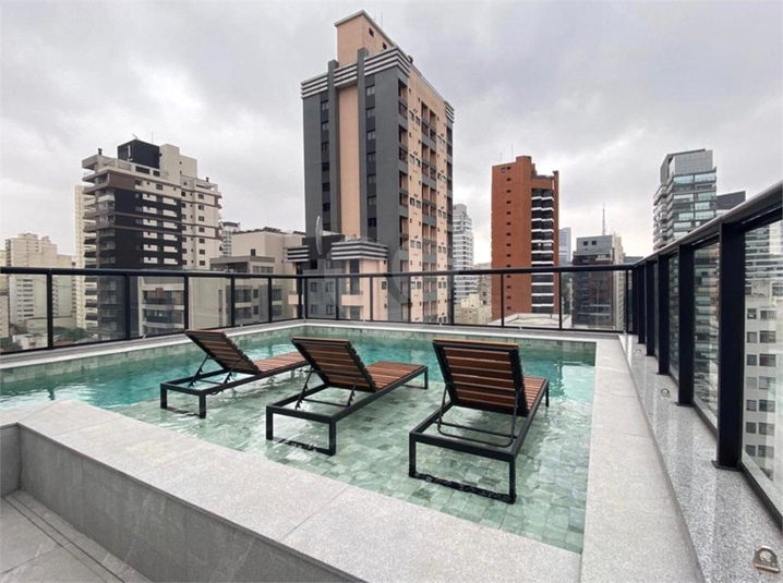 Foto REO1063811