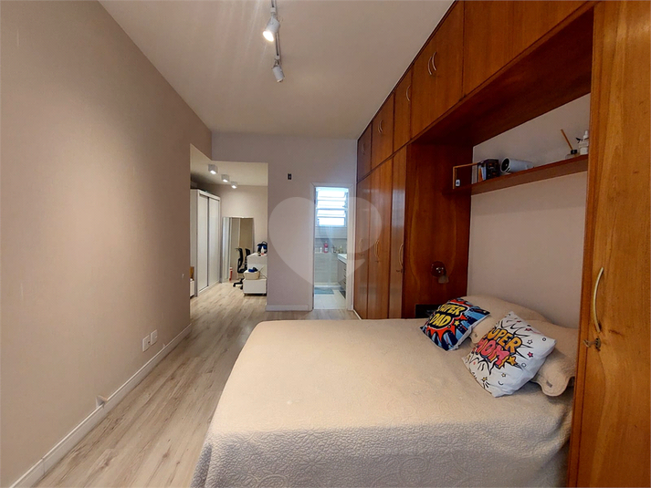 Foto REO1063924