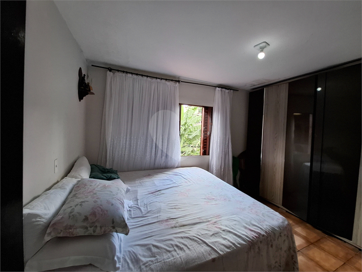 Foto REO1063968