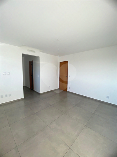 Foto REO1063985
