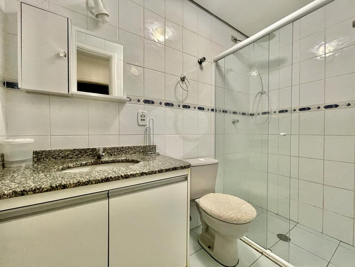 Venda Penthouse Guarujá Pitangueiras REO1064013 17