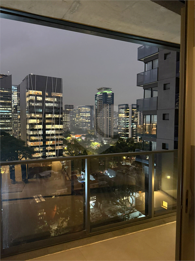 Foto REO1064041
