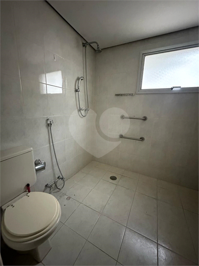Foto REO1064068