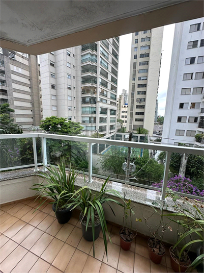 Foto REO1064068
