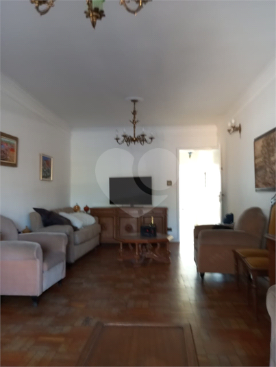 Foto REO1064074