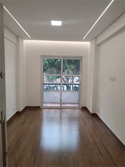 Foto REO1064093