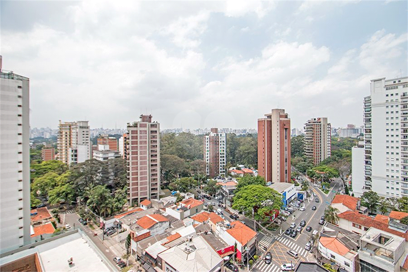 Foto REO1064120
