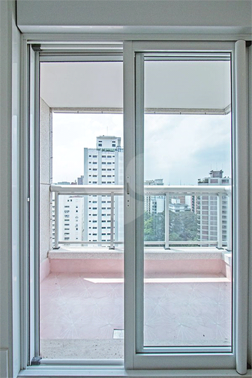 Foto REO1064120