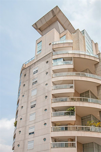 Foto REO1064120