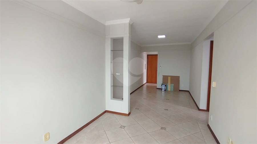 Foto REO1064163