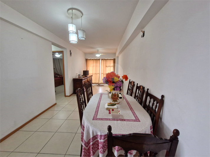 Foto REO1064187