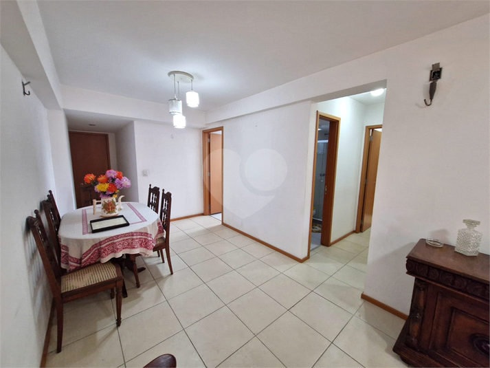 Foto REO1064187