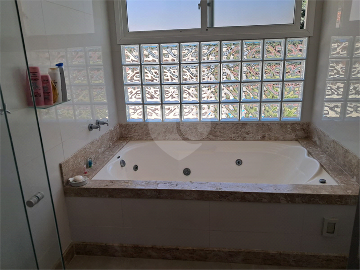 Foto REO1064267