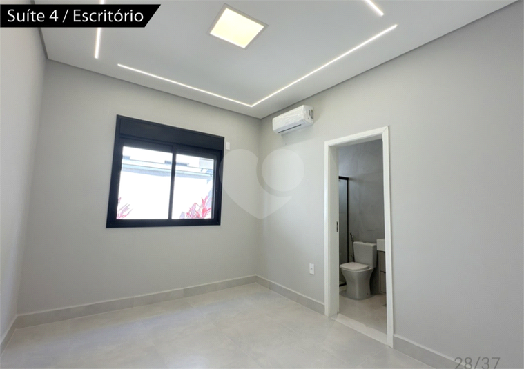 Foto REO1064326