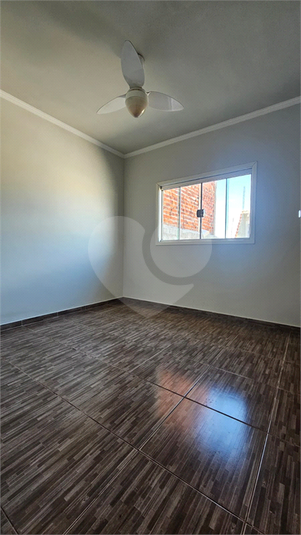 Foto REO1064371