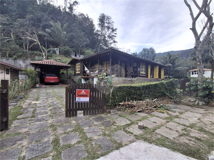Foto REO1064619