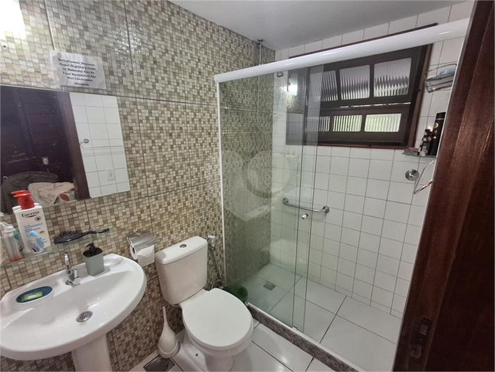 Foto REO1064619