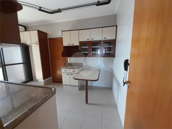 Venda Apartamento São Carlos Centro REO1064701 17