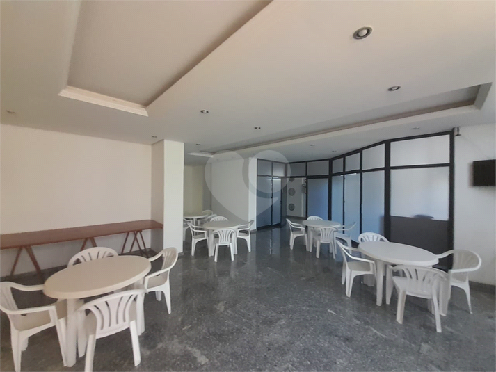 Venda Apartamento São Carlos Centro REO1064701 40