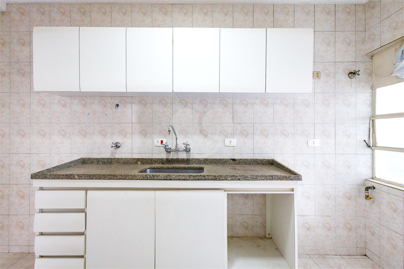 Foto REO1064845