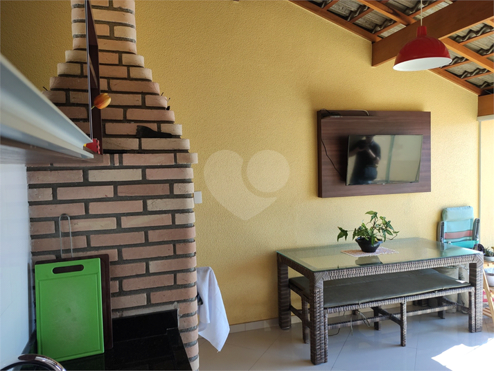 Foto REO1064972